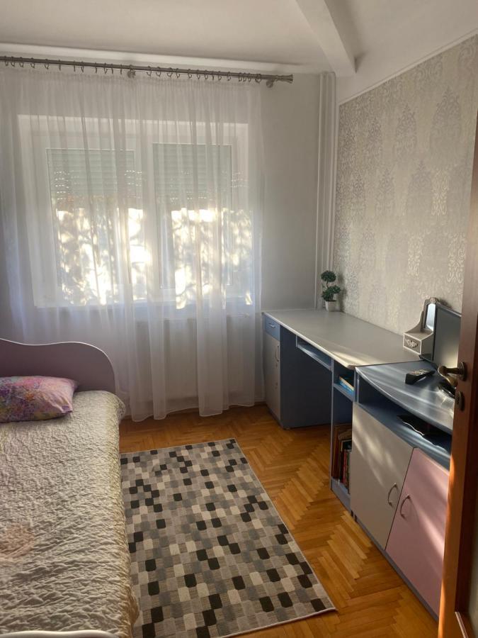 Apartament Regim Hotelier أرادايا المظهر الخارجي الصورة